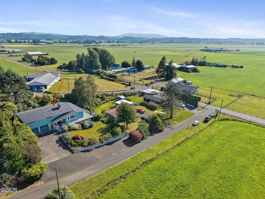 6145 Grandview, Tillamook, OR 97141 - #3