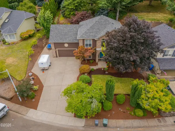 381 Silver Hills, Salem, OR 97306
