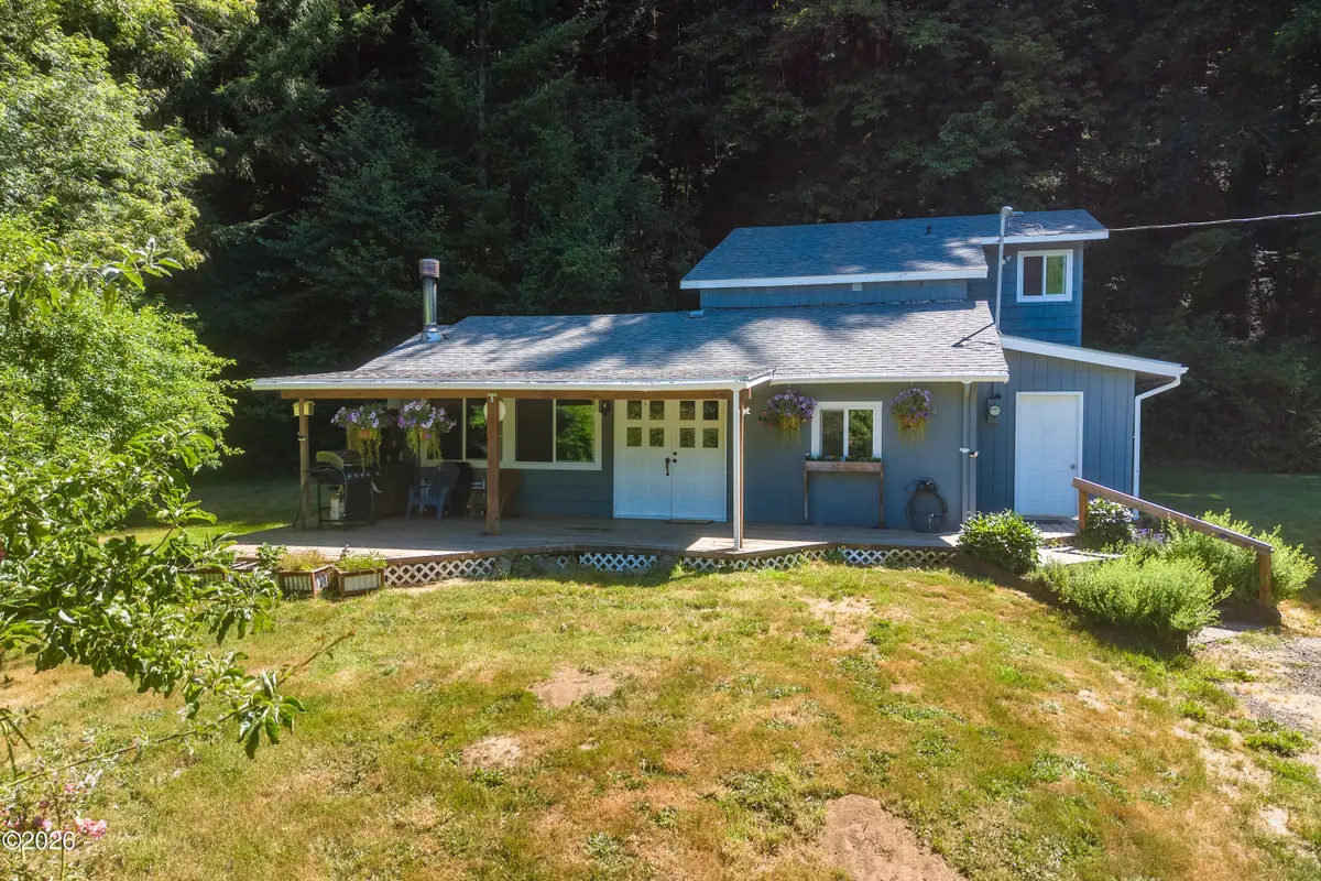 203 Salmon Creek, Eddyville, OR 97343 - #1