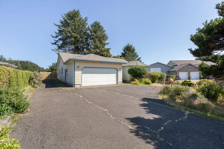 989 NW Estate, Seal Rock, OR 97376 - #2