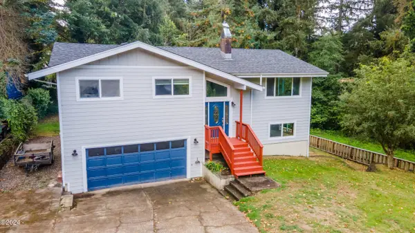 457 NW 12th, Toledo, OR 97391