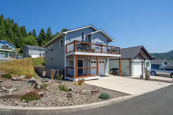 708 Vine Maple, Garibaldi, OR 97118