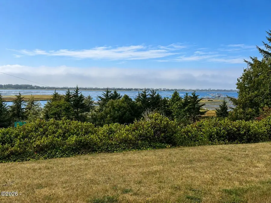 143, 153, 163 S Wells Dr, Lincoln City, OR 97367 - #3
