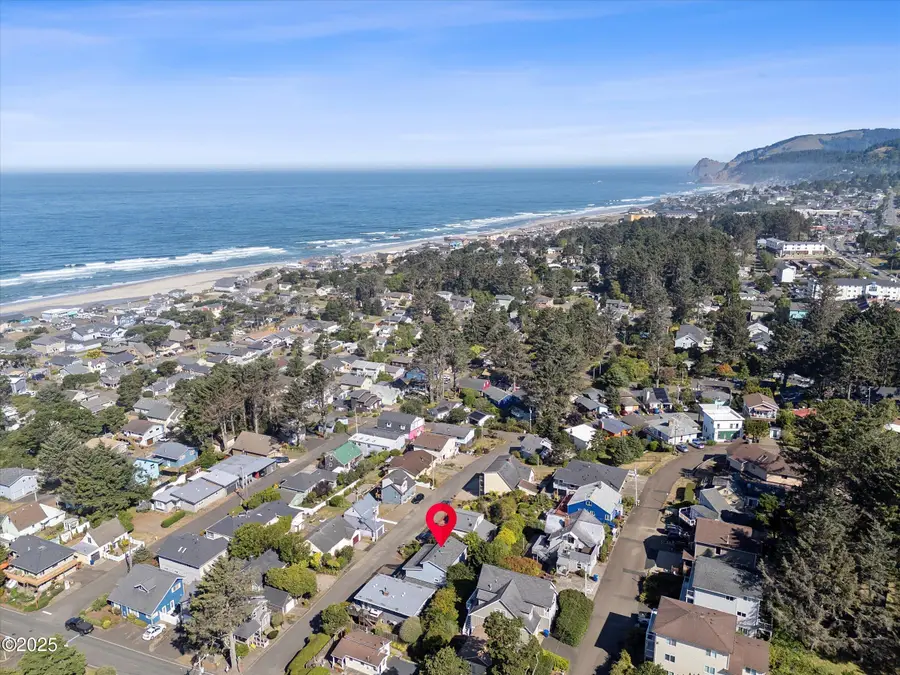 3034 NW Oar Drive, Lincoln City, OR 97367 - #2