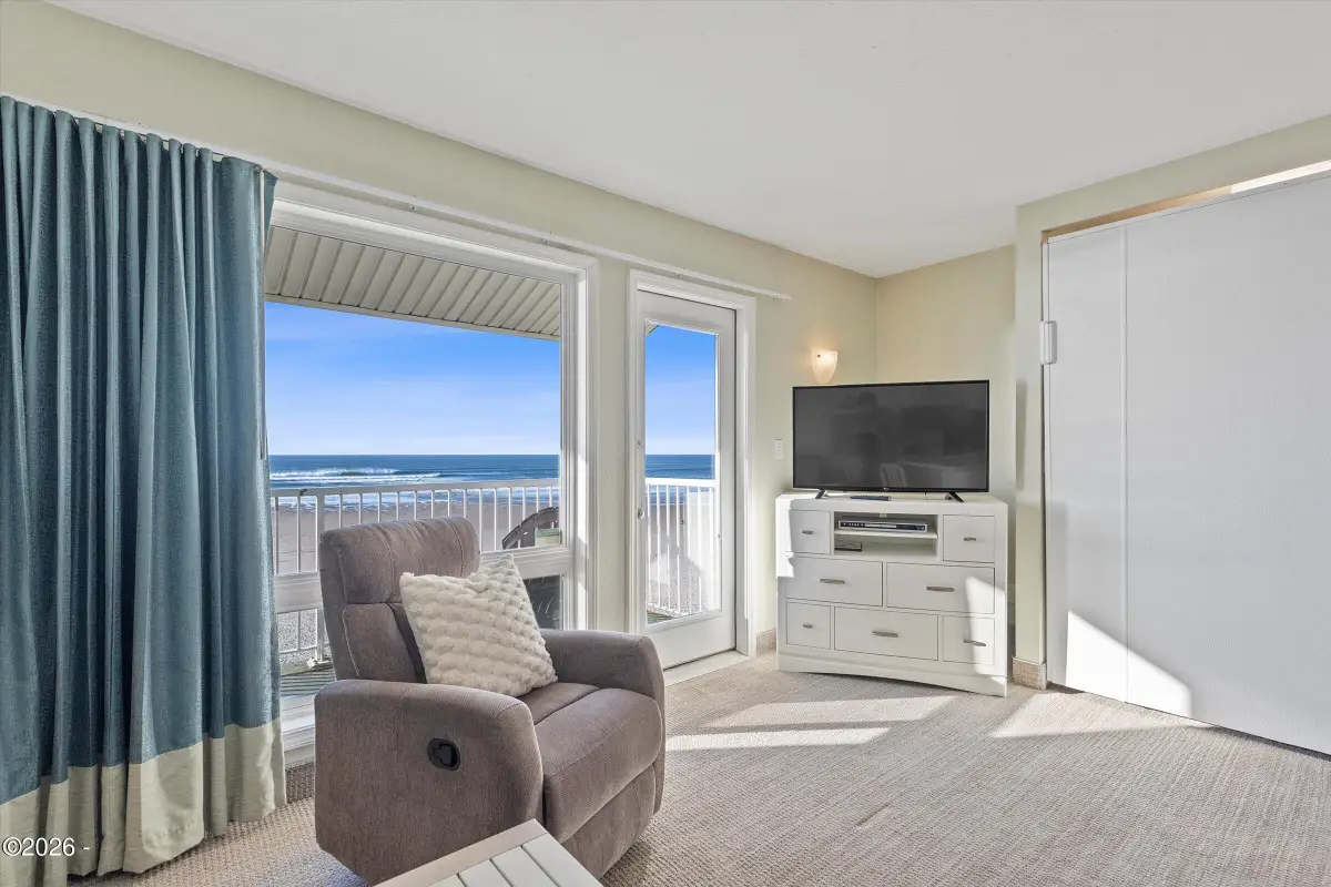 171 SW Hwy 101, Lincoln City, OR 97367 - #1