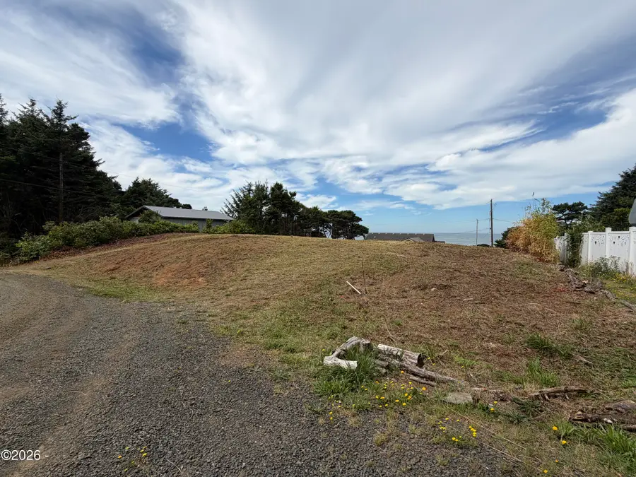 TL 3100 SW Fernwood, Waldport, OR 97394 - #2