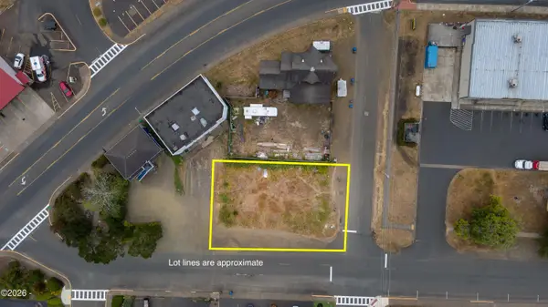 285 NW Spring, Waldport, OR 97394
