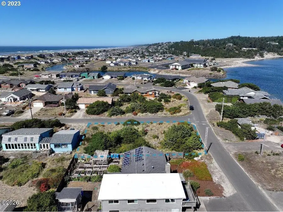 1901 NW Beachview, Waldport, OR 97394 - #3