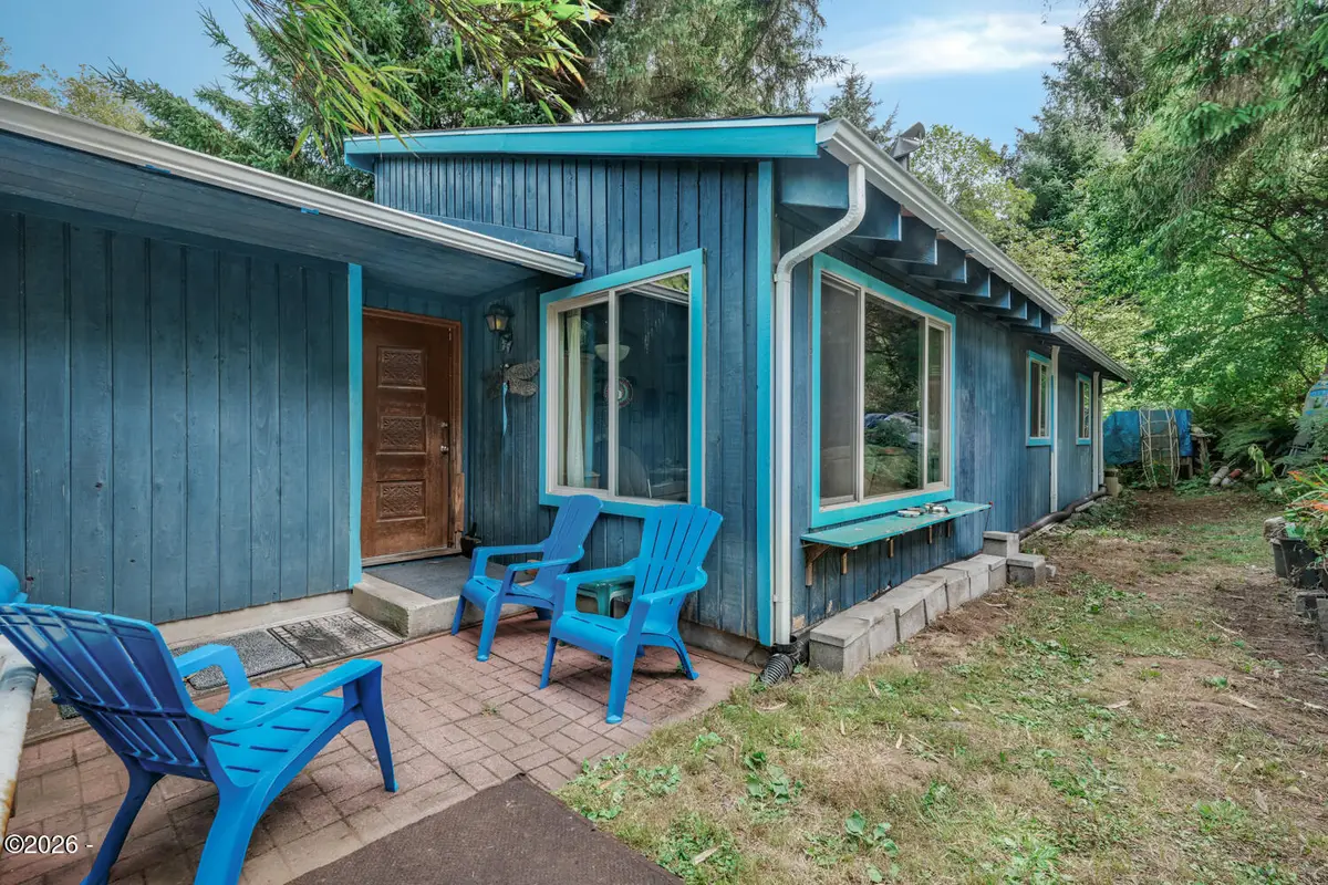 7135 SW Surfland, South Beach, OR 97366 - #1