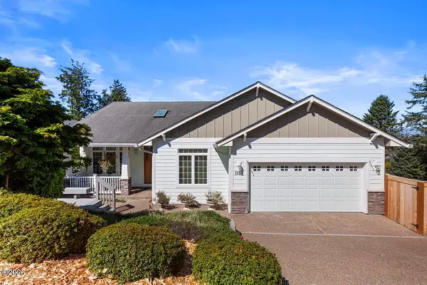 1899 SE Oar Dr, Lincoln City, OR 97367
