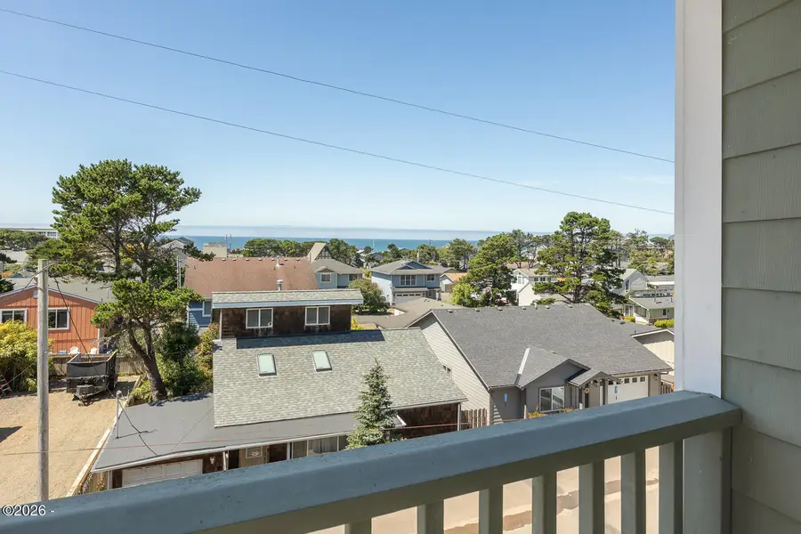 3246 NW Mast, Lincoln City, OR 97367 - #3
