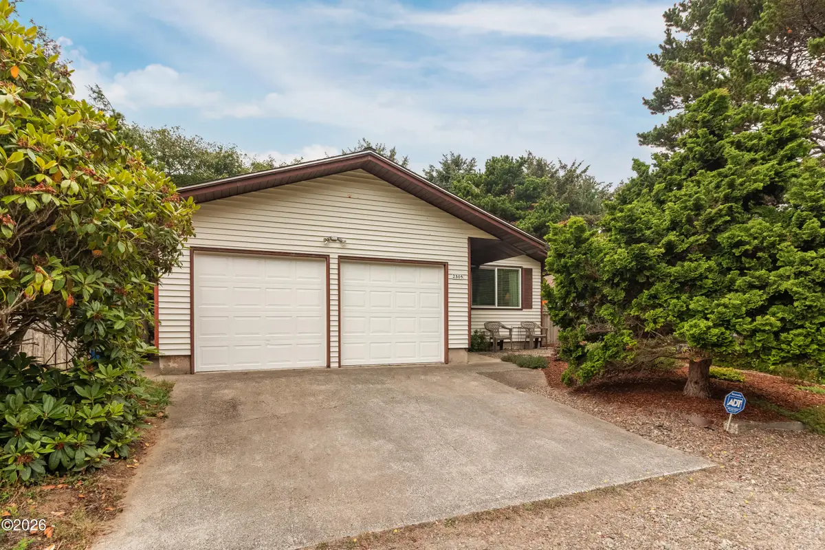 2305 NW Keel Ave, Lincoln City, OR 97367 - #1