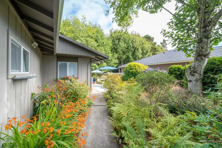 5540 Palisades, Gleneden Beach, OR 97388 - #2
