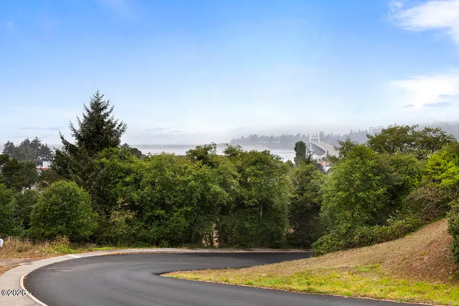 240 SW Cedar, Waldport, OR 97394 - #2