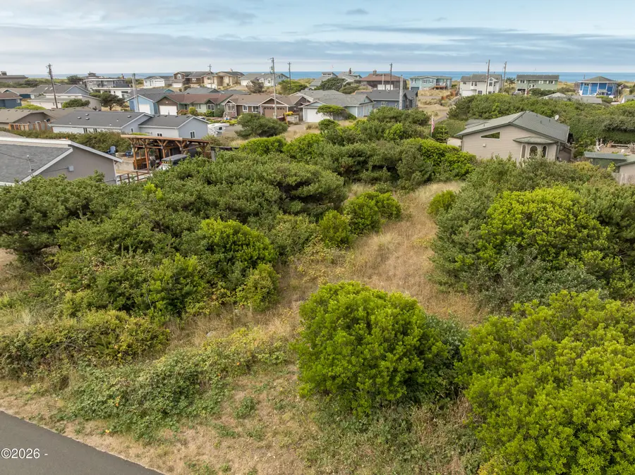 1802 NW Parker, Waldport, OR 97394 - #3