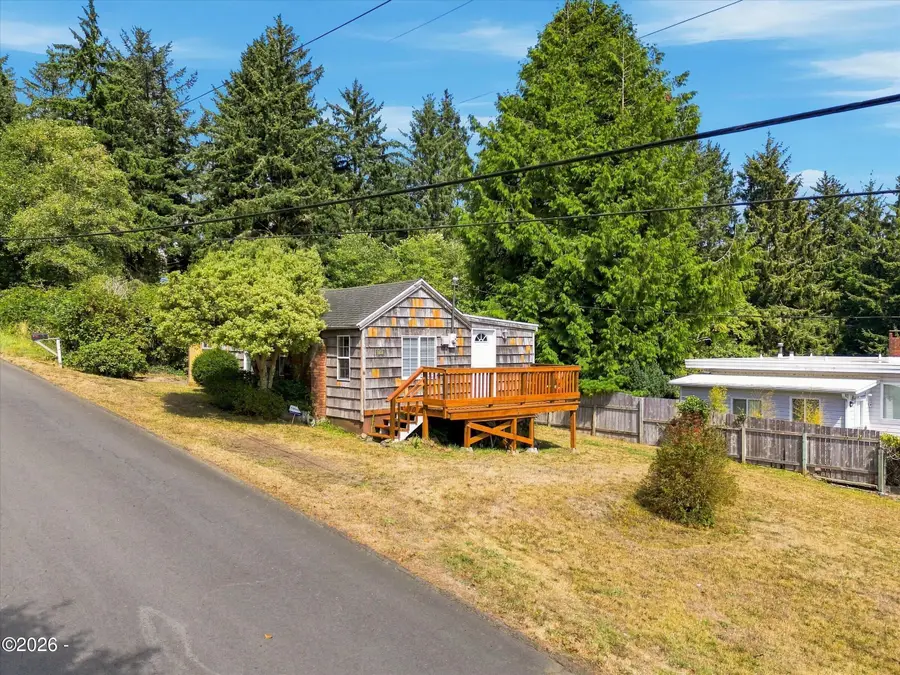 1418 NE Oar, Lincoln City, OR 97367 - #2