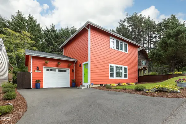 1858 SW Coast, Lincoln City, OR 97367
