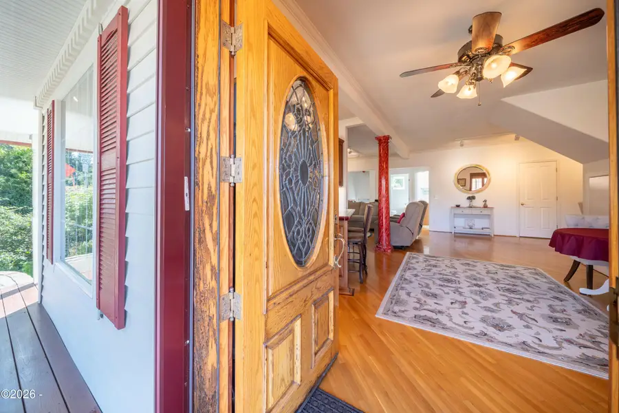 636 E Olive, Newport, OR 97365 - #3