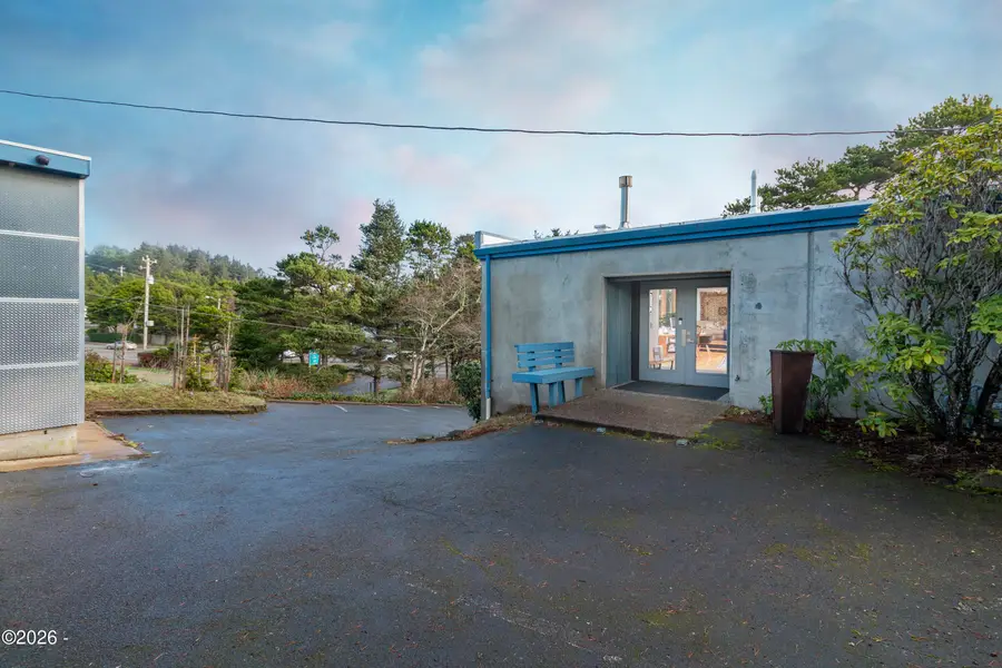 4333 SW Coast, Lincoln City, OR 97367 - Image #3