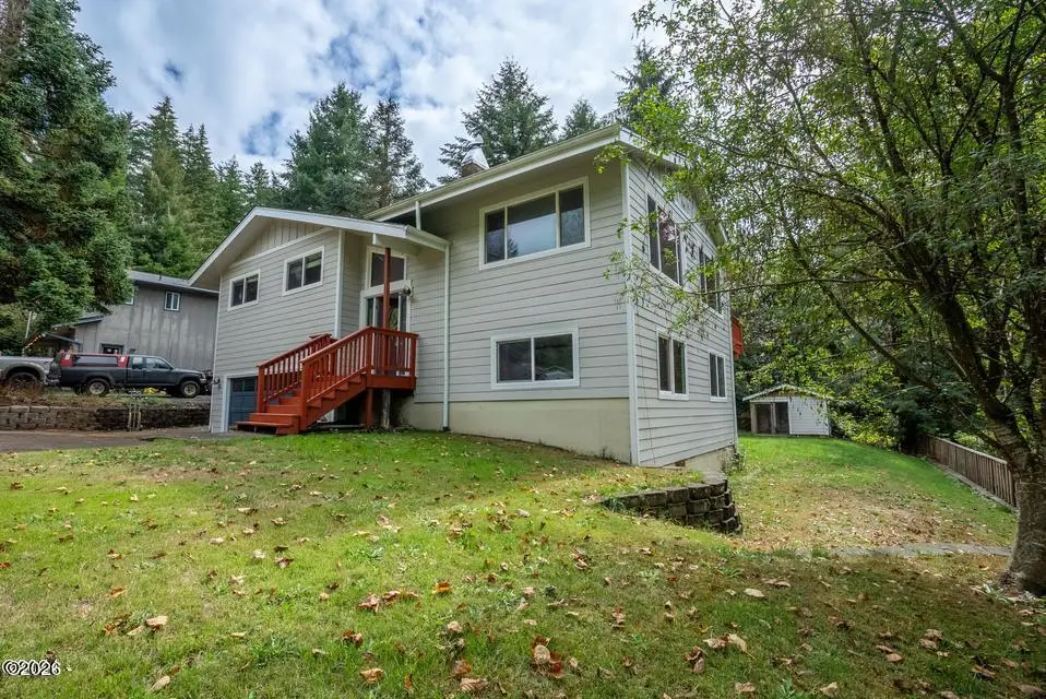 457 NW 12th, Toledo, OR 97391 - #1