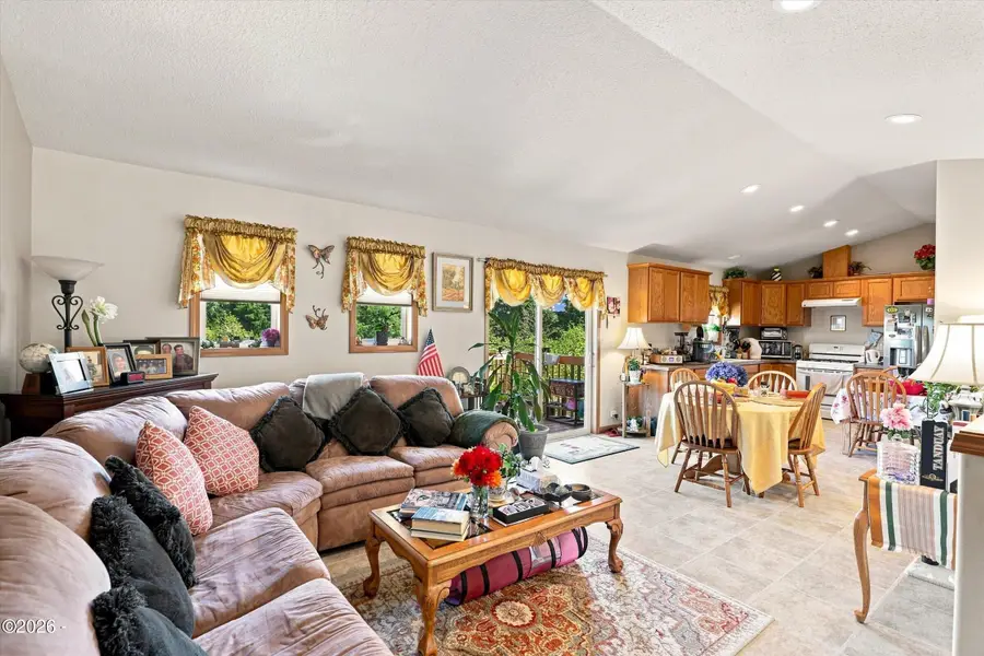 1710 SE Port, Lincoln City, OR 97367 - #3