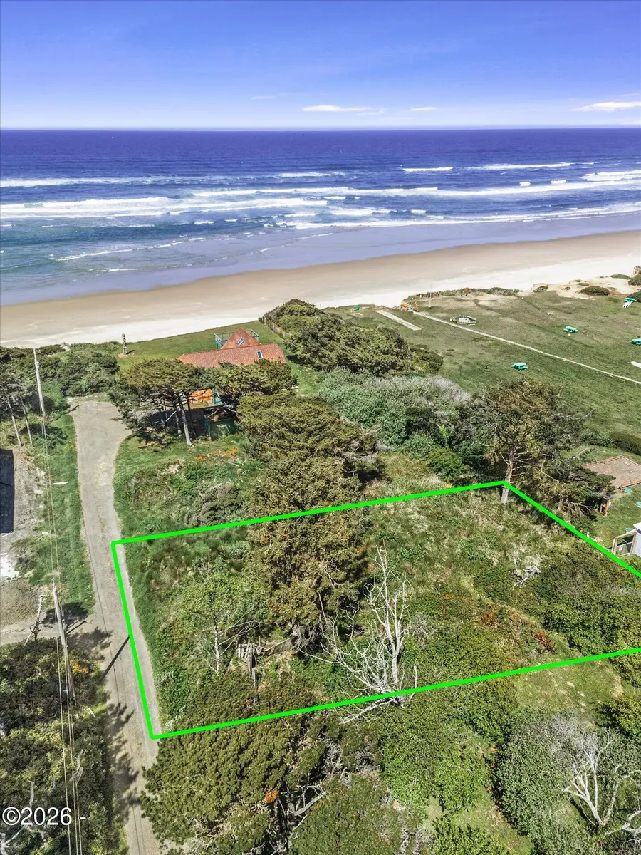 121 NW Texas, Yachats, OR 97498 - #2