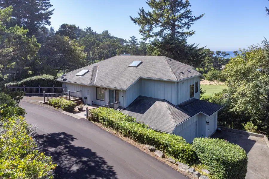 115 W Bay Point Rd, Gleneden Beach, OR 97388 - #2