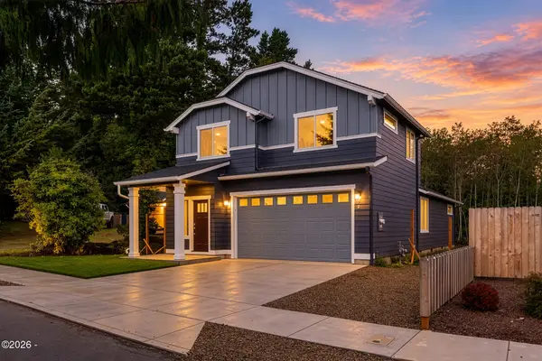 25 SW Johnson, Depoe Bay, OR 97341