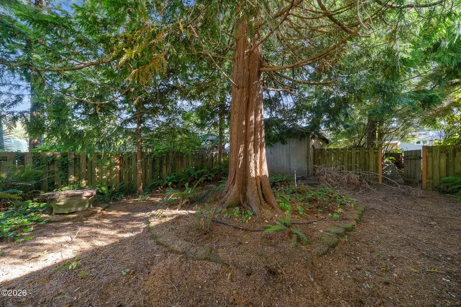 966 S Dolphin, Rockaway Beach, OR 97136 - #2