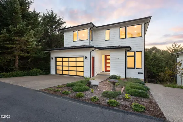1329 SW Fleet, Lincoln City, OR 97367