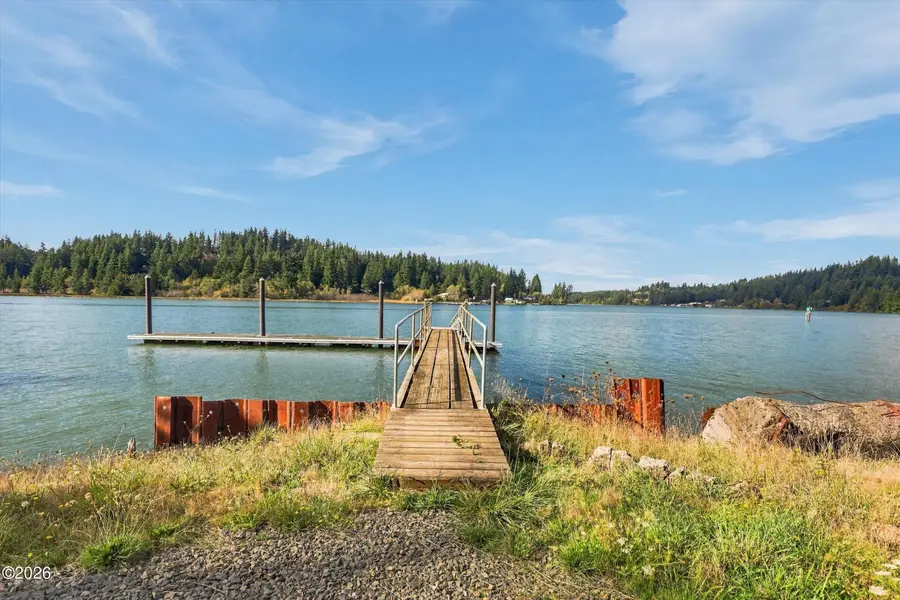 1550 S Bay, Toledo, OR 97391 - #3