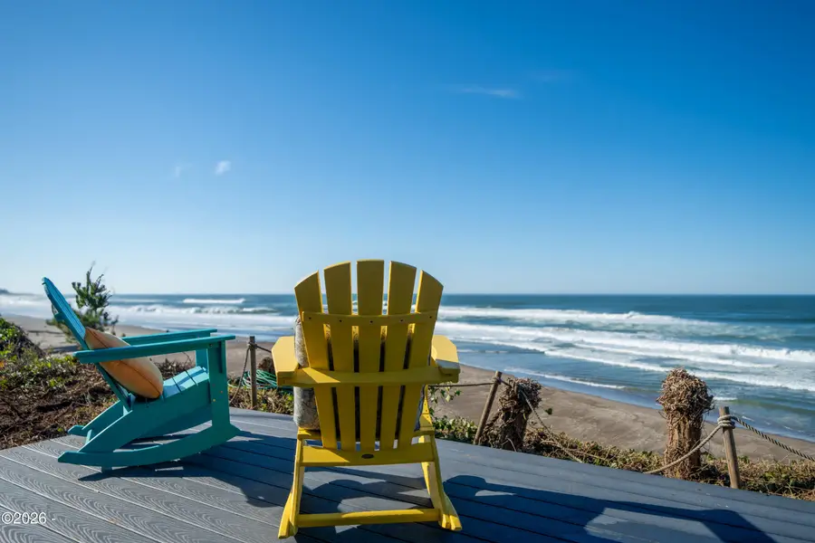 380 Pearl, Gleneden Beach, OR 97388 - #2