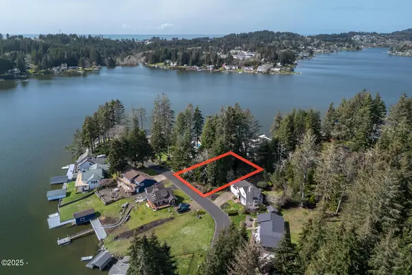 4191 NE 20th St, Otis, OR 97368