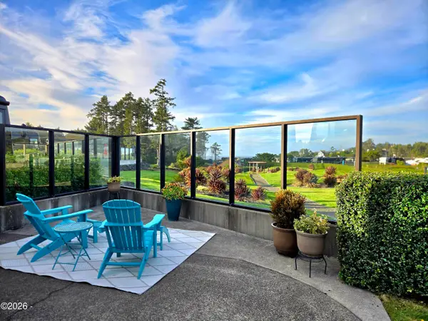 6225 N Coast, Newport, OR 97365