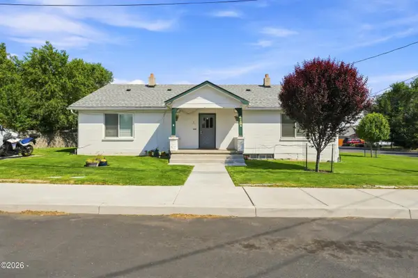 418 SW G, Madras, OR 97741
