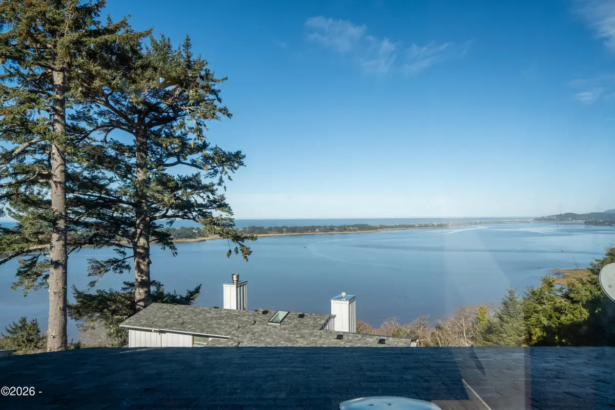 25 Bluffs, Lincoln City, OR 97367 - #1