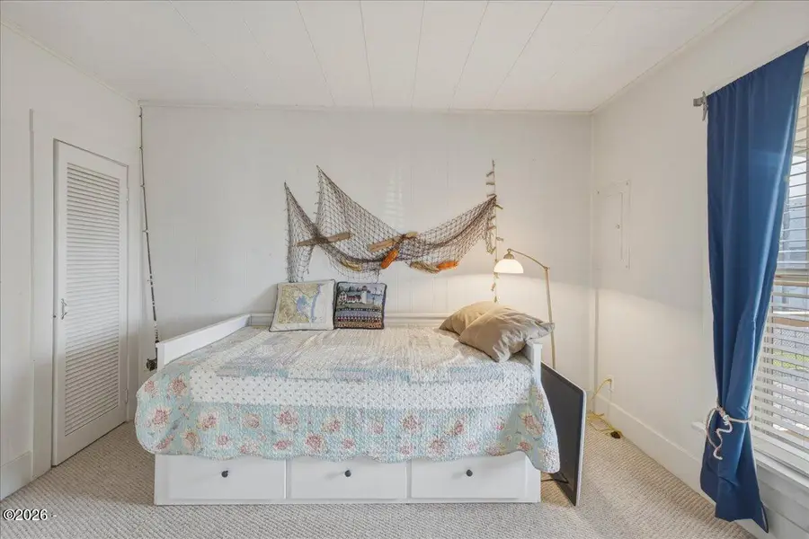 210 Cypress, Garibaldi, OR 97118 - #3