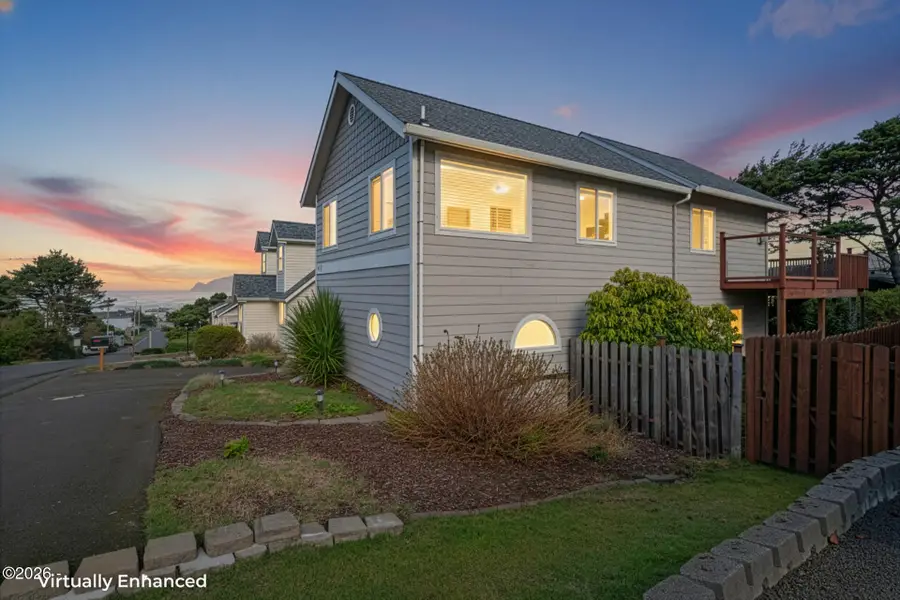 634 SW Ebb, Lincoln City, OR 97367 - #3