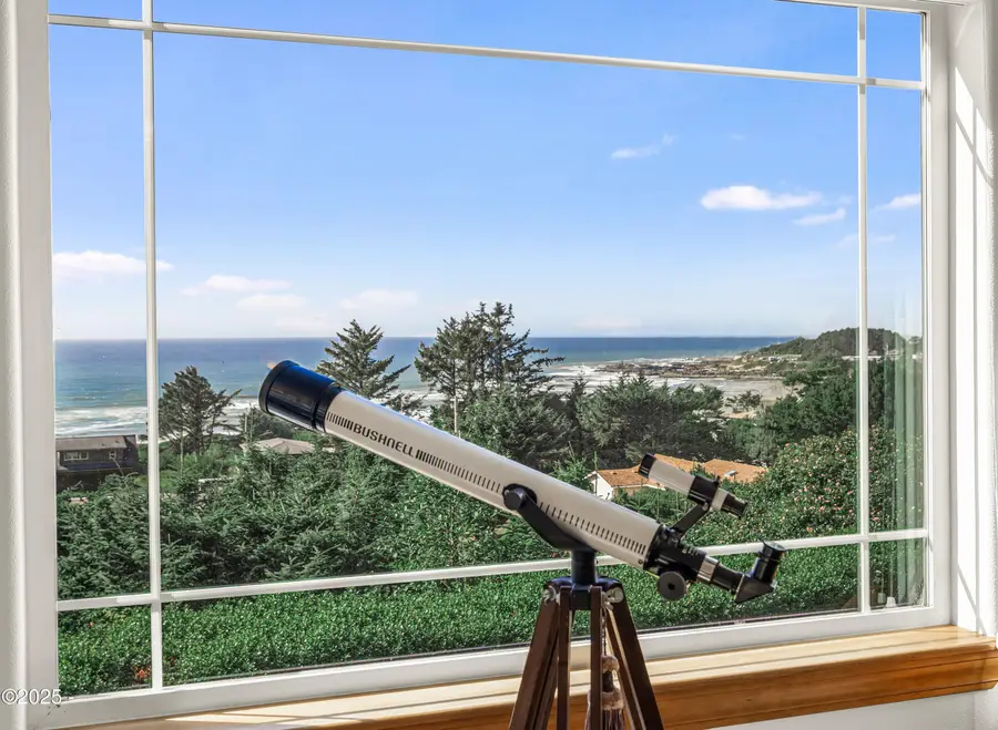 350 Hill, Yachats, OR 97498 - #2