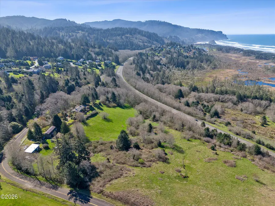 45000 Tibbetts, Neskowin, OR 97149 - #3