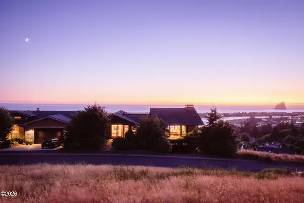 TL 9100 Kingfisher, Pacific City, OR 97135