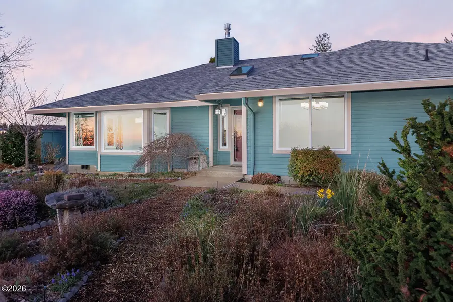 1035 NE 7th, Newport, OR 97365 - #2