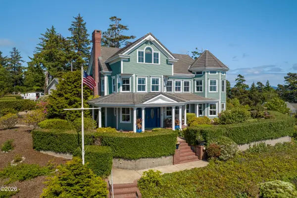 930 NW Highland, Waldport, OR 97394