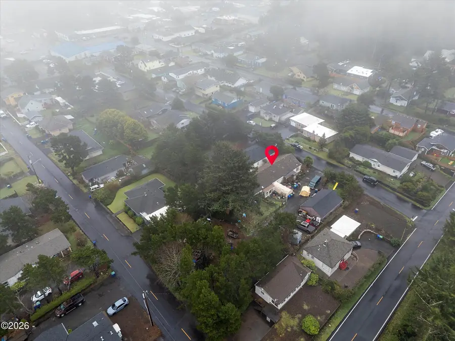 1032 SW 14th, Lincoln City, OR 97367 - #3