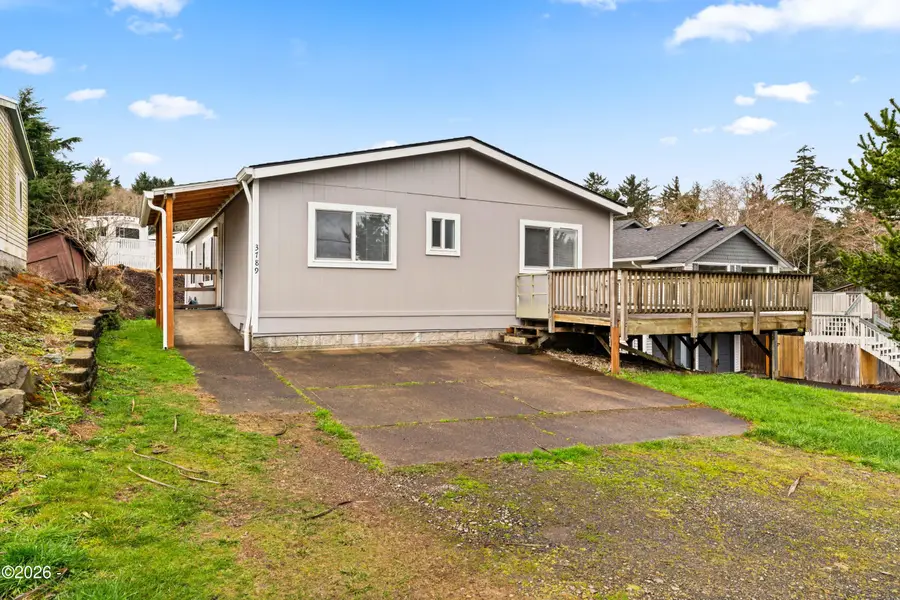 3789 NE West Devils Lake, Lincoln City, OR 97367 - #2