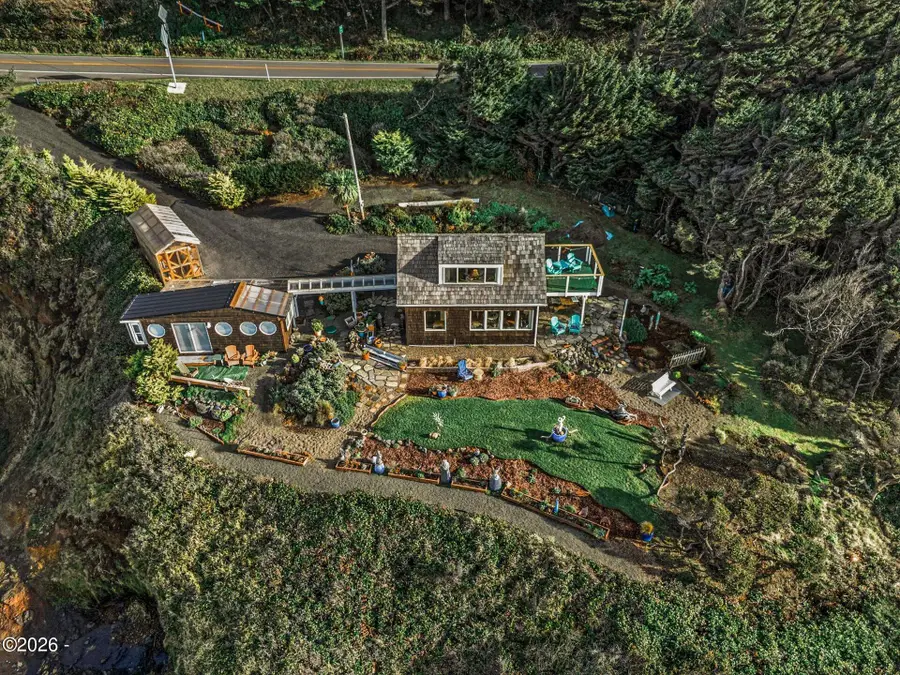 815 S Highway 101, Yachats, OR 97498 - #3