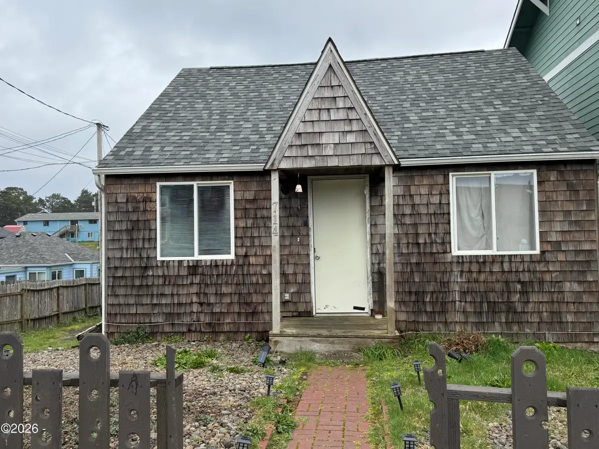 714 NW Coast, Newport, OR 97365 - #1