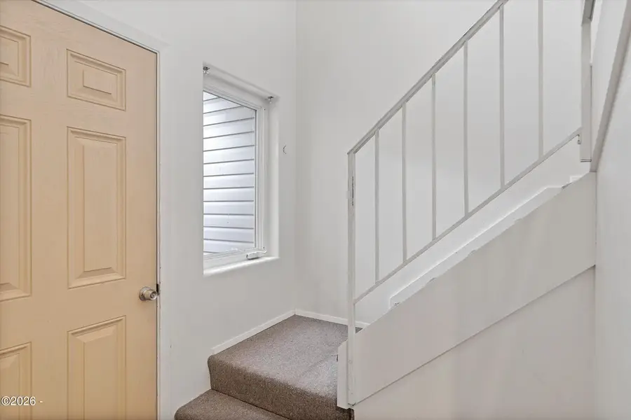 1941-1945 NE 7th, Lincoln City, OR 97367 - #2