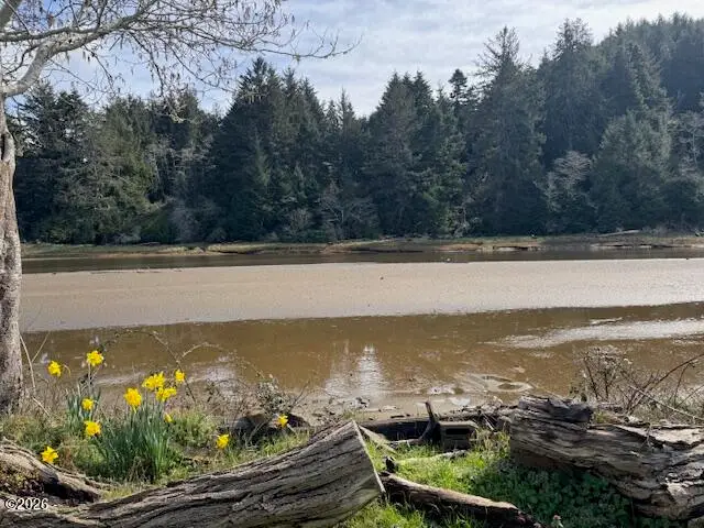 5142 SE Hwy 101, Lincoln City, OR 97367 - #2