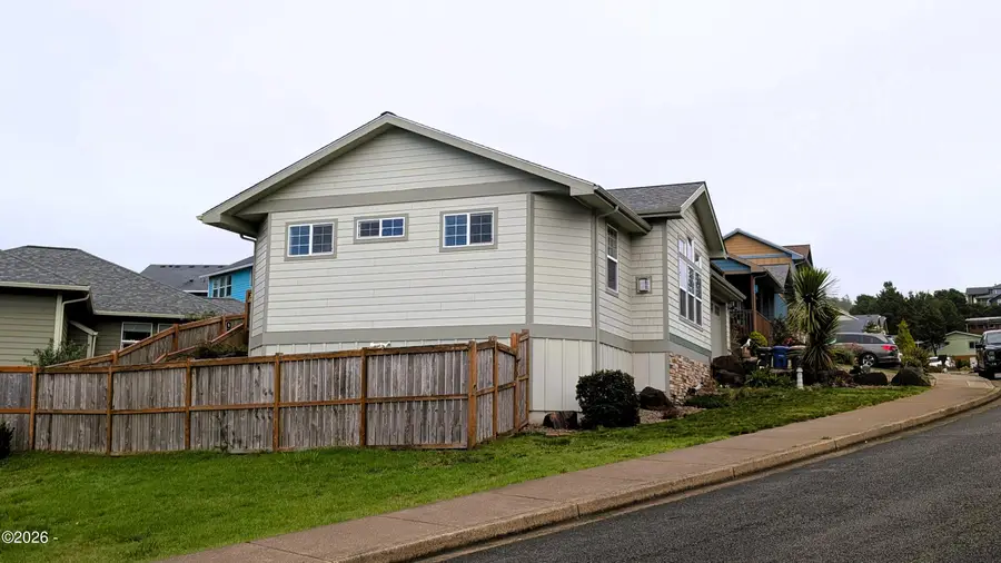 145 NE 71st, Newport, OR 97365 - #3